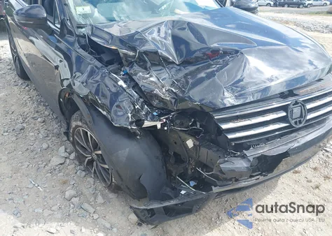 2019 Volkswagen Tiguan 2.0T Se/2.0T Sel/2.0T Sel R-Line/2.0T Sel R-Line Black из США, поврежденный, VIN 3VV2B7AX1KM110371